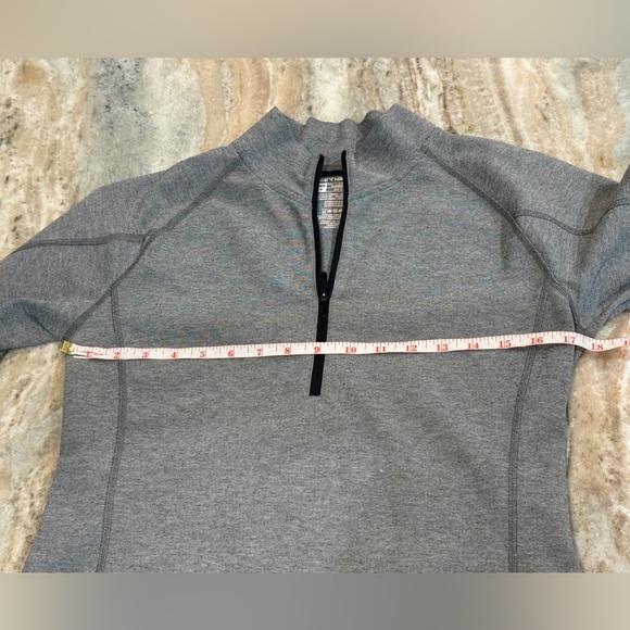 Women’s CARHARTT Base Force 1/4 Zip Pullover- shadow Heather. Size Medium - Picture 4 of 7